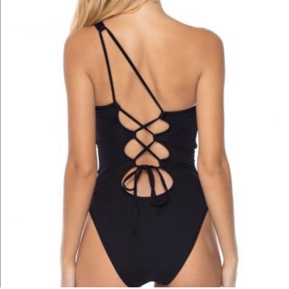 Sunsets One Shoulder Black Swimsuit with Mesh in Size Medium - Picture 2 of 8